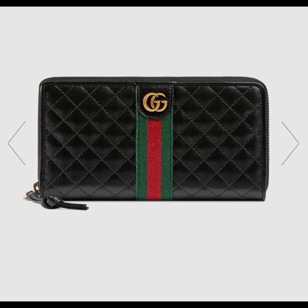 Gucci leather Zip around wallet